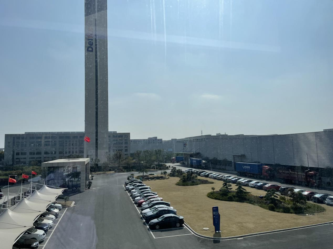 2 ноября 2022 г. Delfar Elevator Загрузка контейнеров