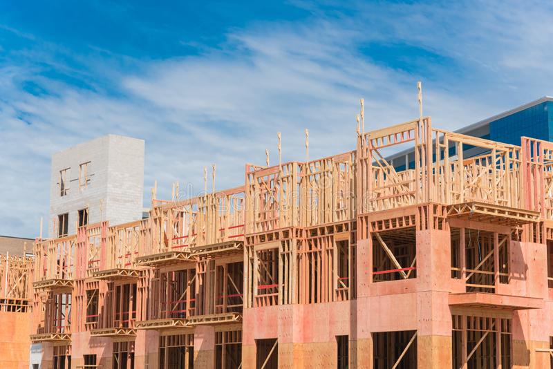 Новое строительство или модернизация