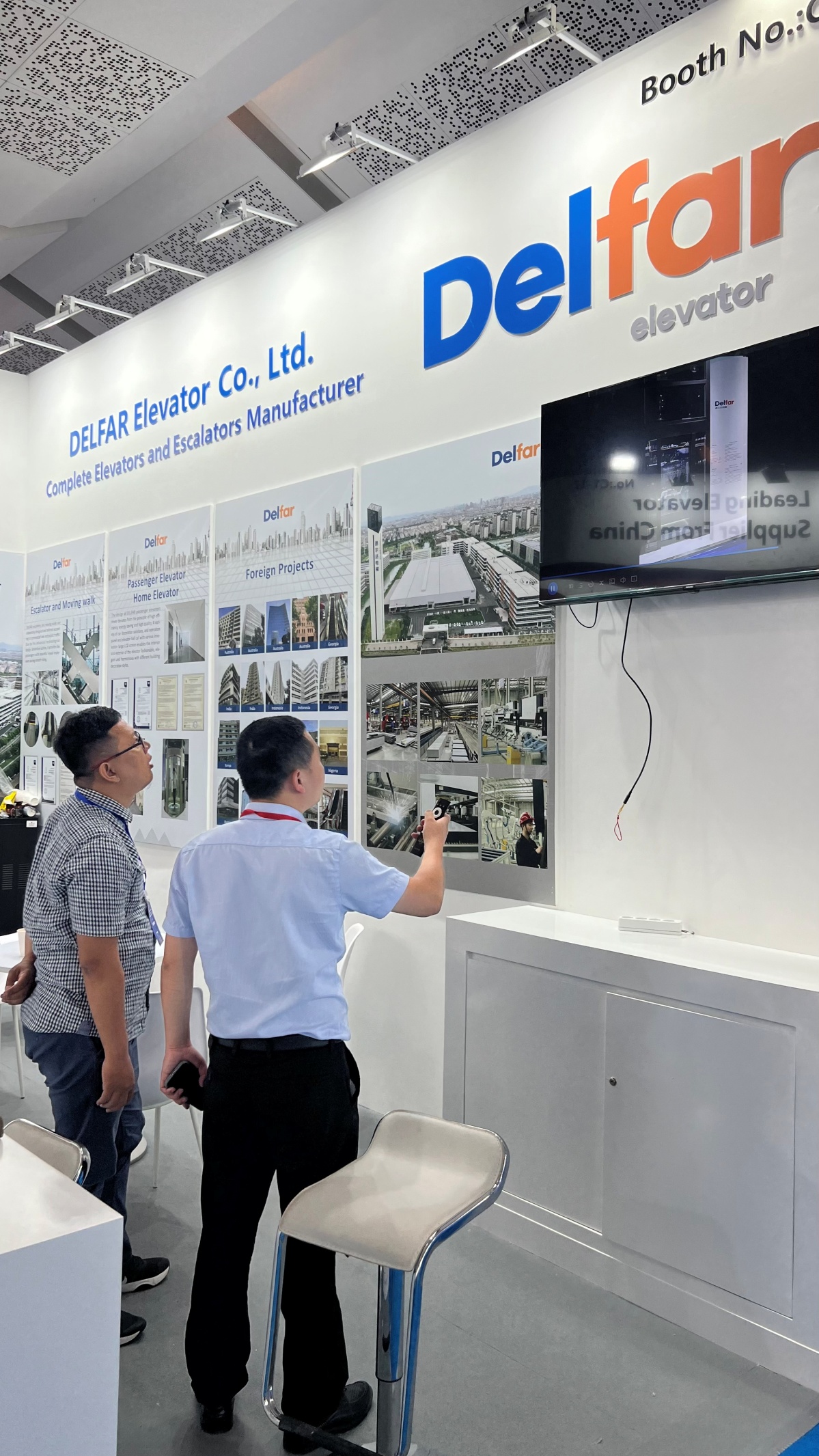 Лифт Delfar блистает на Международной выставке лифтов в Индонезии 2025